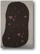 circle and heart pattern black clay with pink decoration